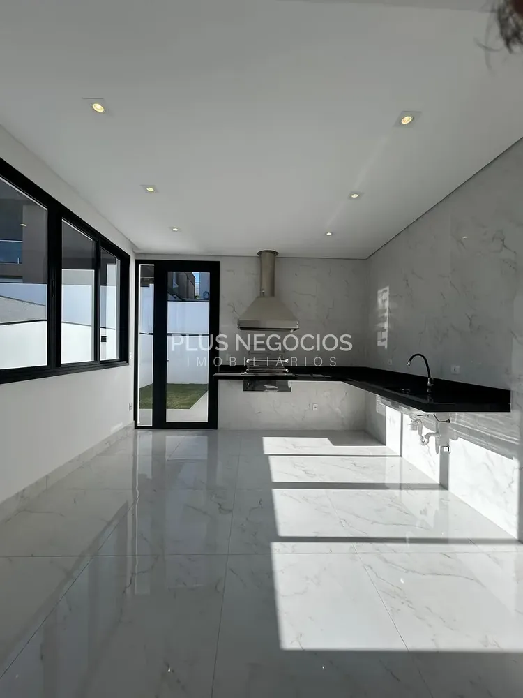 Casa, 4 quartos, 210 m² - Foto 2