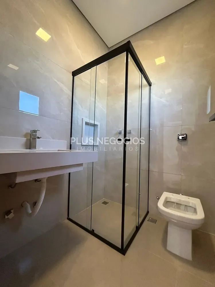 Casa, 4 quartos, 210 m² - Foto 8