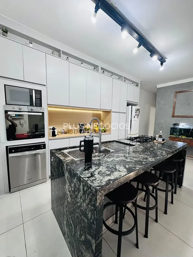 Casa, 2 quartos, 170 m² - Foto 2