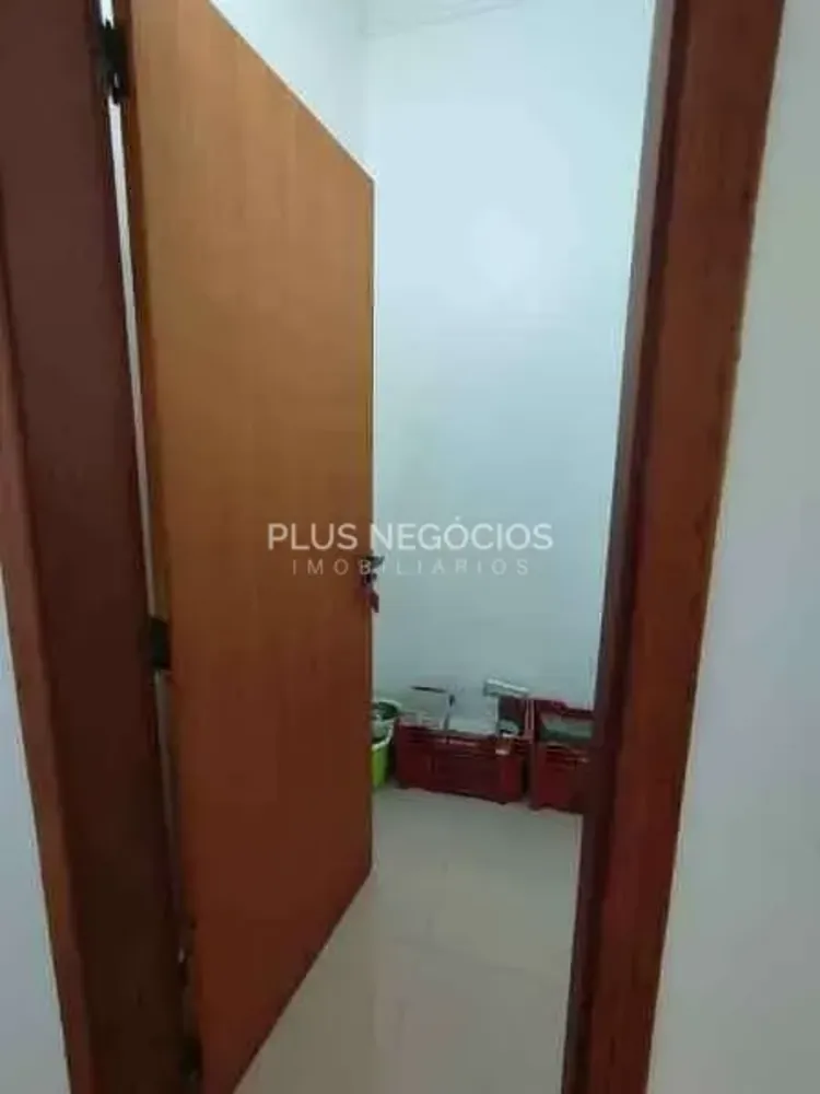 Sobrado, 1 quarto, 340 m² - Foto 1