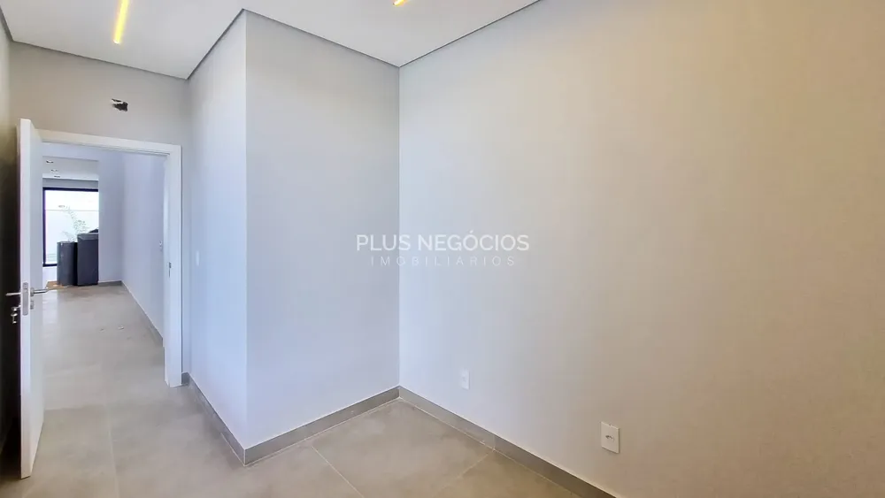 Casa, 3 quartos, 240 m² - Foto 2