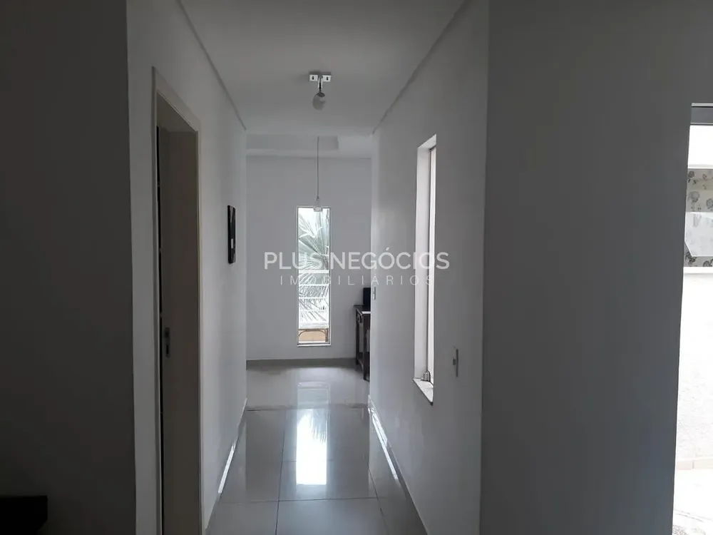 Casa, 3 quartos, 214 m² - Foto 9