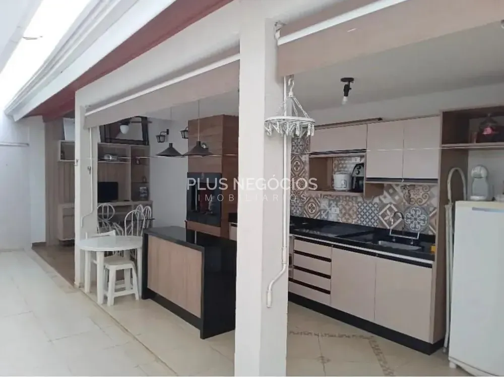 Casa, 3 quartos, 214 m² - Foto 12