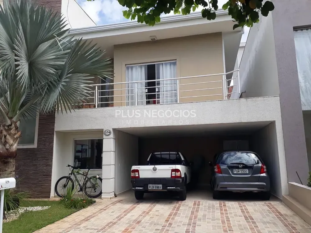 Casa, 3 quartos, 214 m² - Foto 2