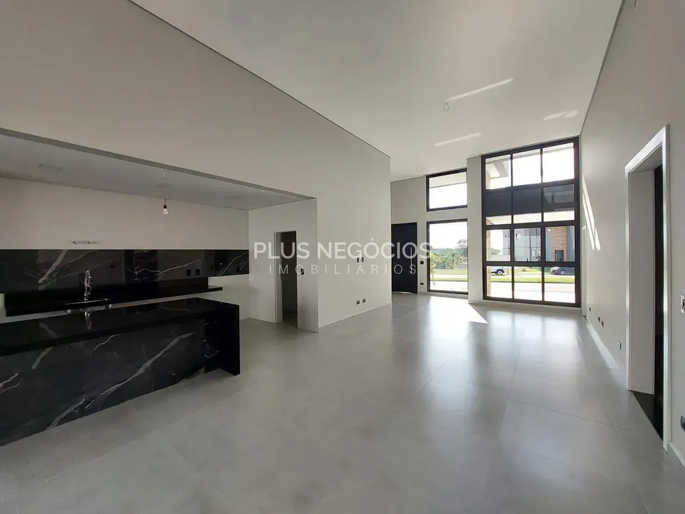 Casa, 3 quartos, 244 m² - Foto 4