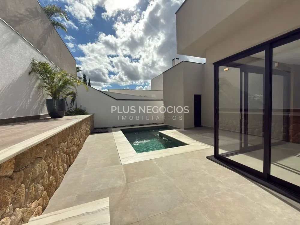 Casa, 4 quartos, 326 m² - Foto 1