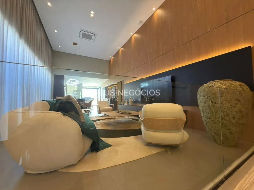 Casa, 4 quartos, 326 m² - Foto 1