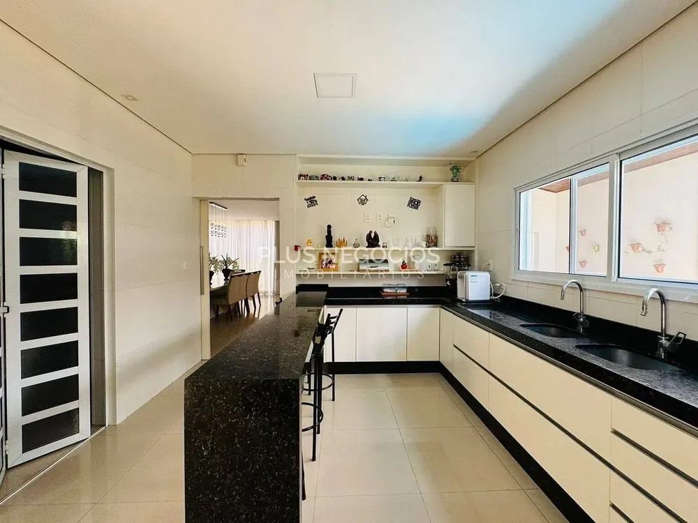 Casa, 3 quartos, 390 m² - Foto 11