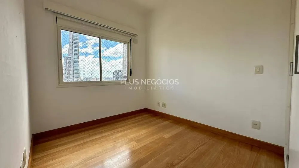 Apartamento, 3 quartos, 194 m² - Foto 10