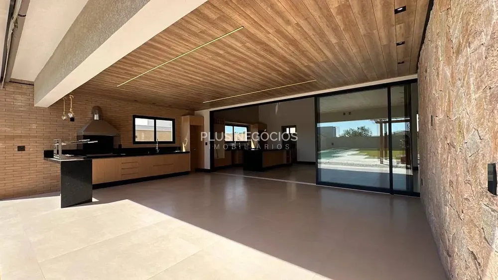 Casa, 3 quartos, 403 m² - Foto 1