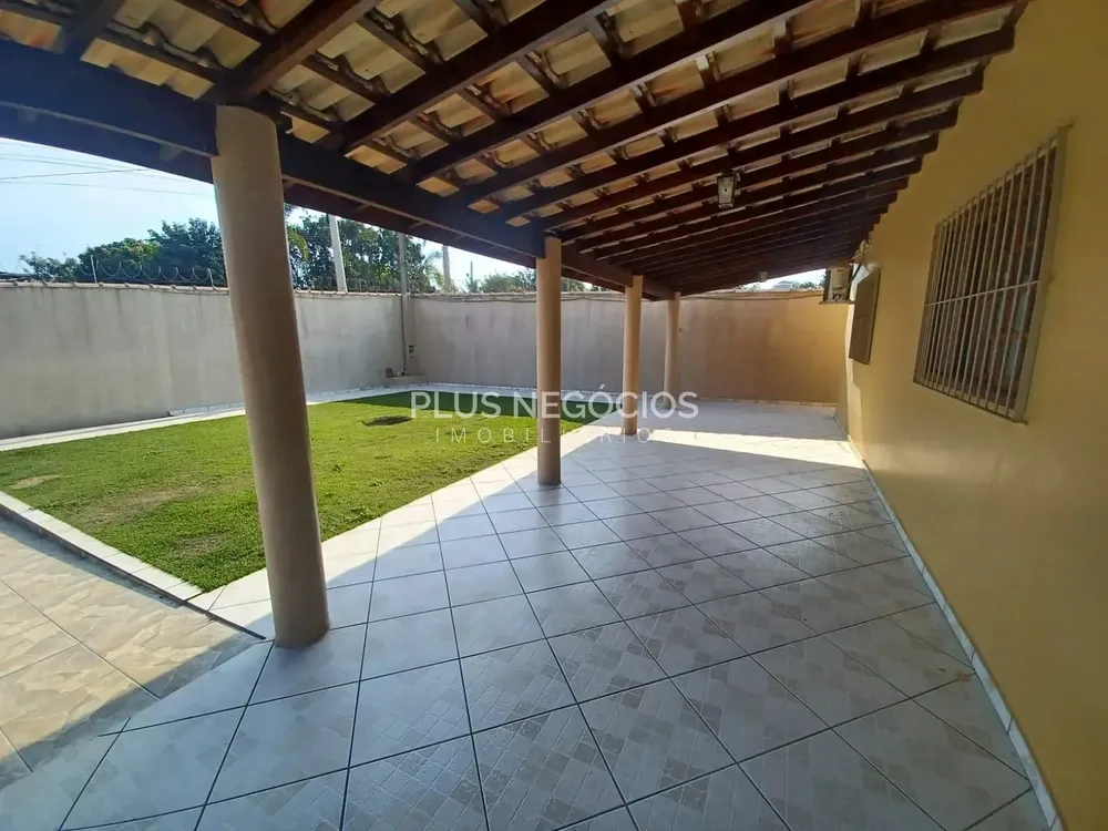 Chácara, 2 quartos, 1600 m² - Foto 1