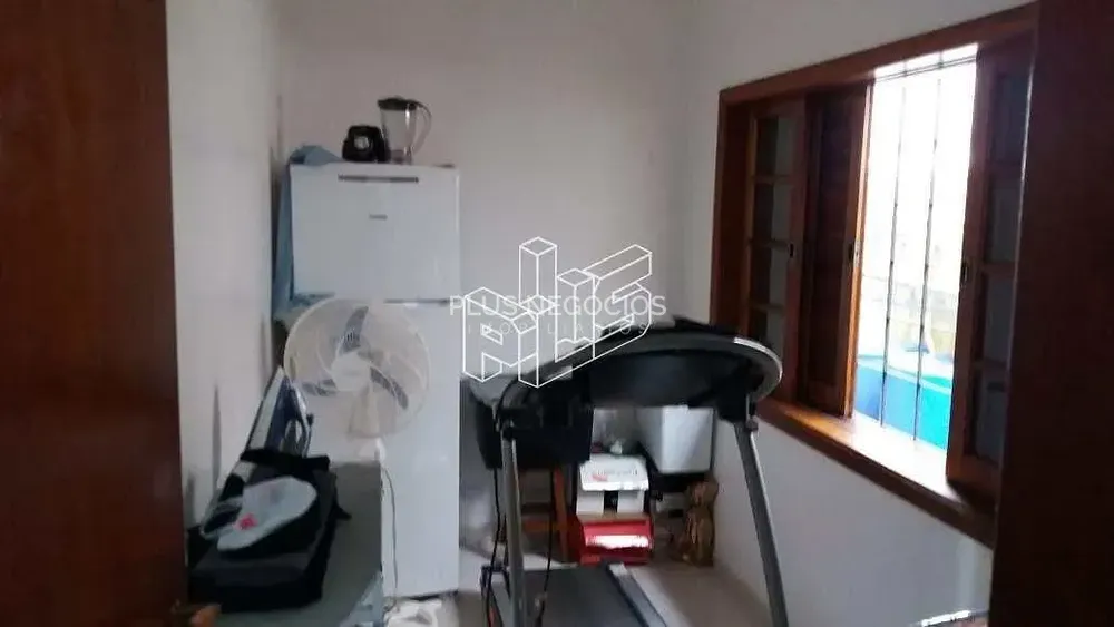 Casa, 3 quartos, 330 m² - Foto 3