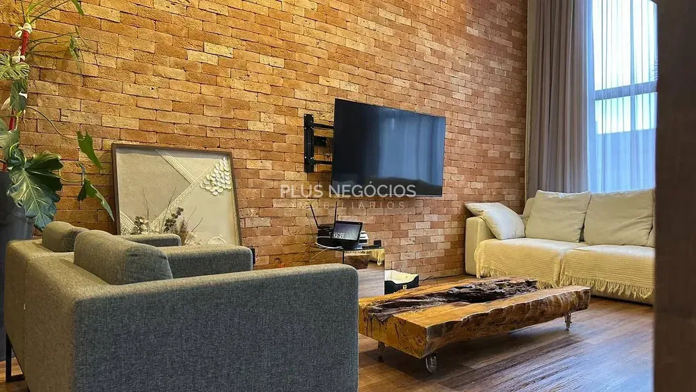 Casa, 3 quartos, 250 m² - Foto 1