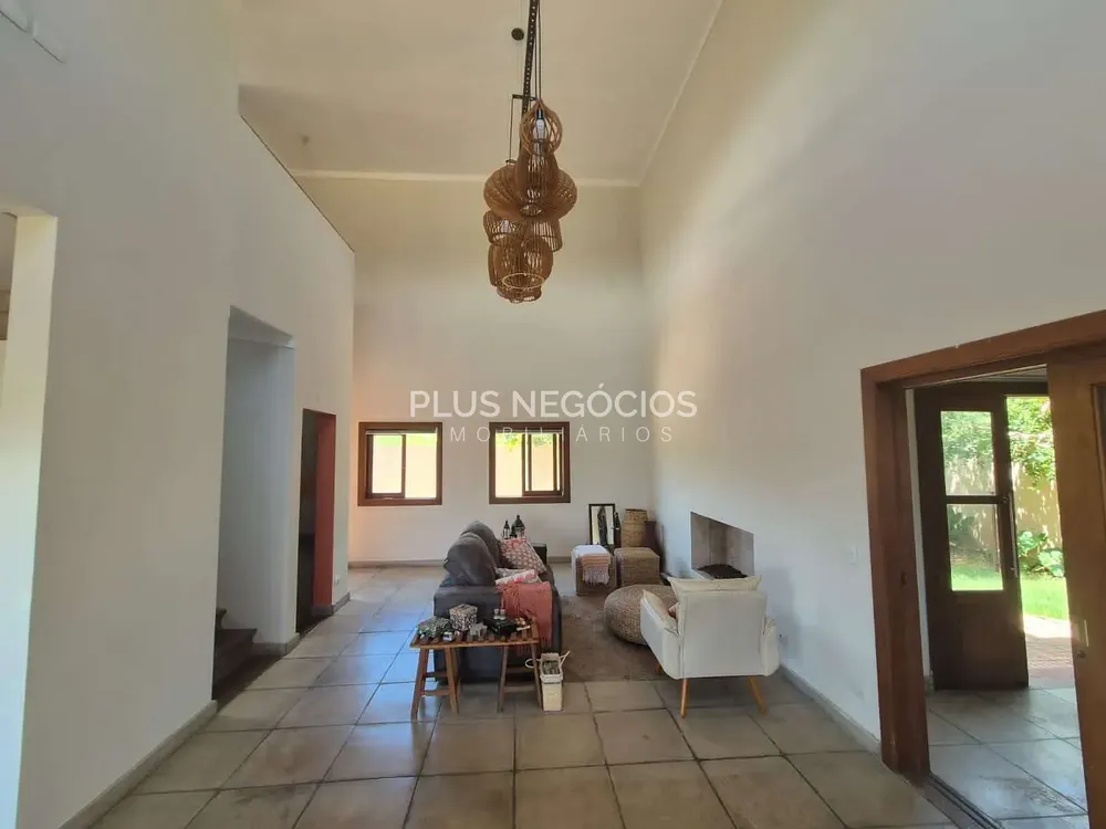 Casa, 3 quartos, 219 m² - Foto 11