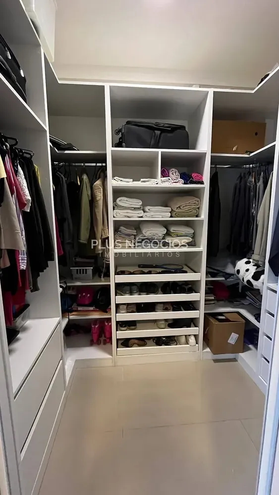 Casa, 3 quartos, 252 m² - Foto 7