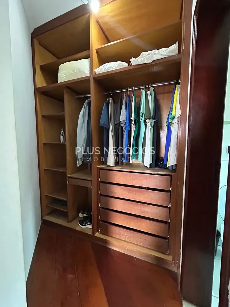 Casa, 4 quartos, 244 m² - Foto 10