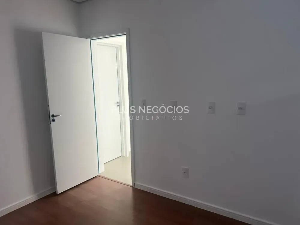 Apartamento, 3 quartos, 109 m² - Foto 3