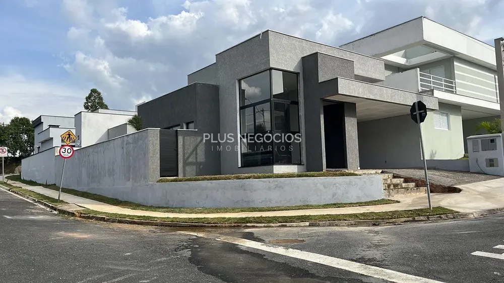 Casa, 3 quartos, 196 m² - Foto 1