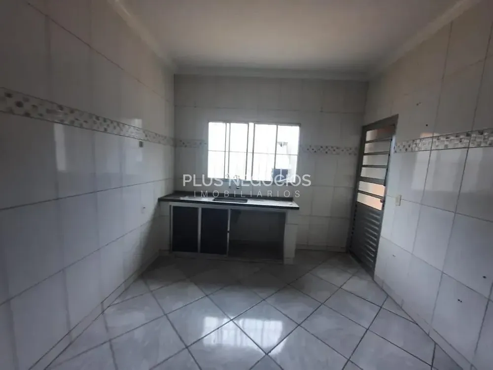 Casa, 2 quartos, 160 m² - Foto 4