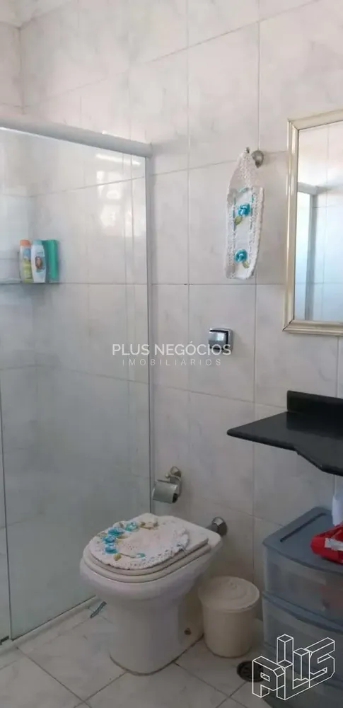 Casa, 3 quartos, 271 m² - Foto 4