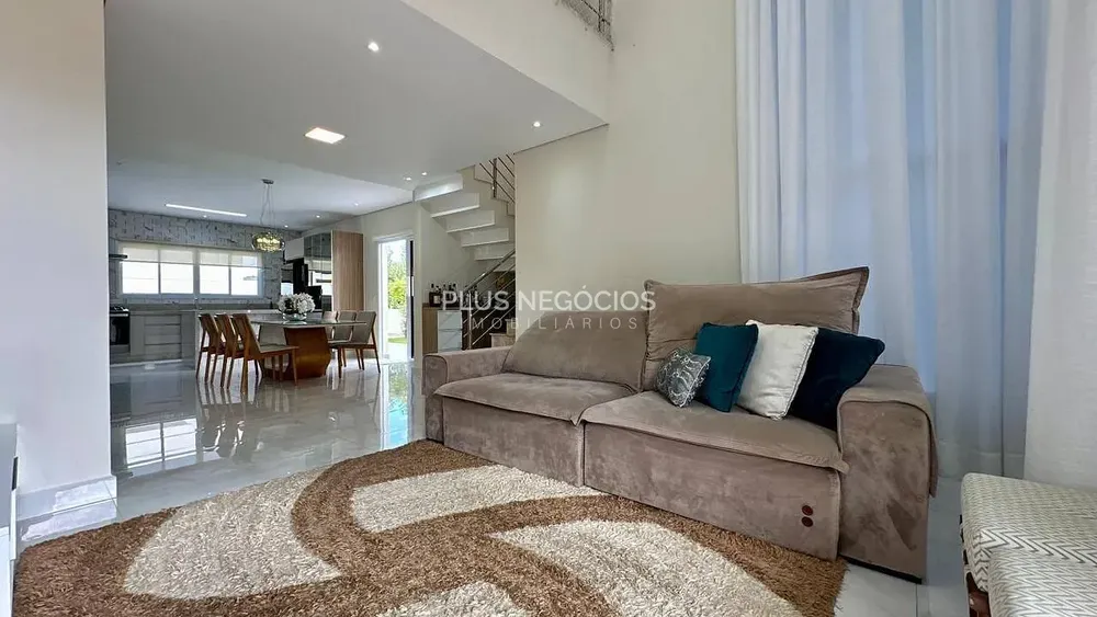 Casa, 3 quartos, 249 m² - Foto 11