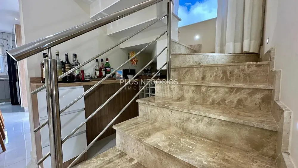 Casa, 3 quartos, 249 m² - Foto 10