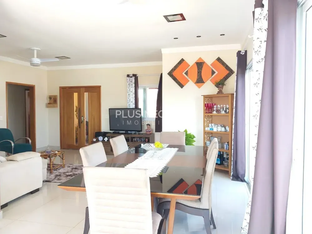 Casa, 3 quartos, 265 m² - Foto 3