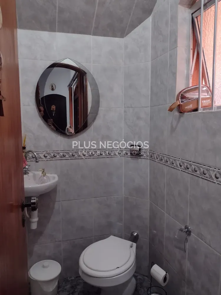 Casa, 3 quartos, 207 m² - Foto 3