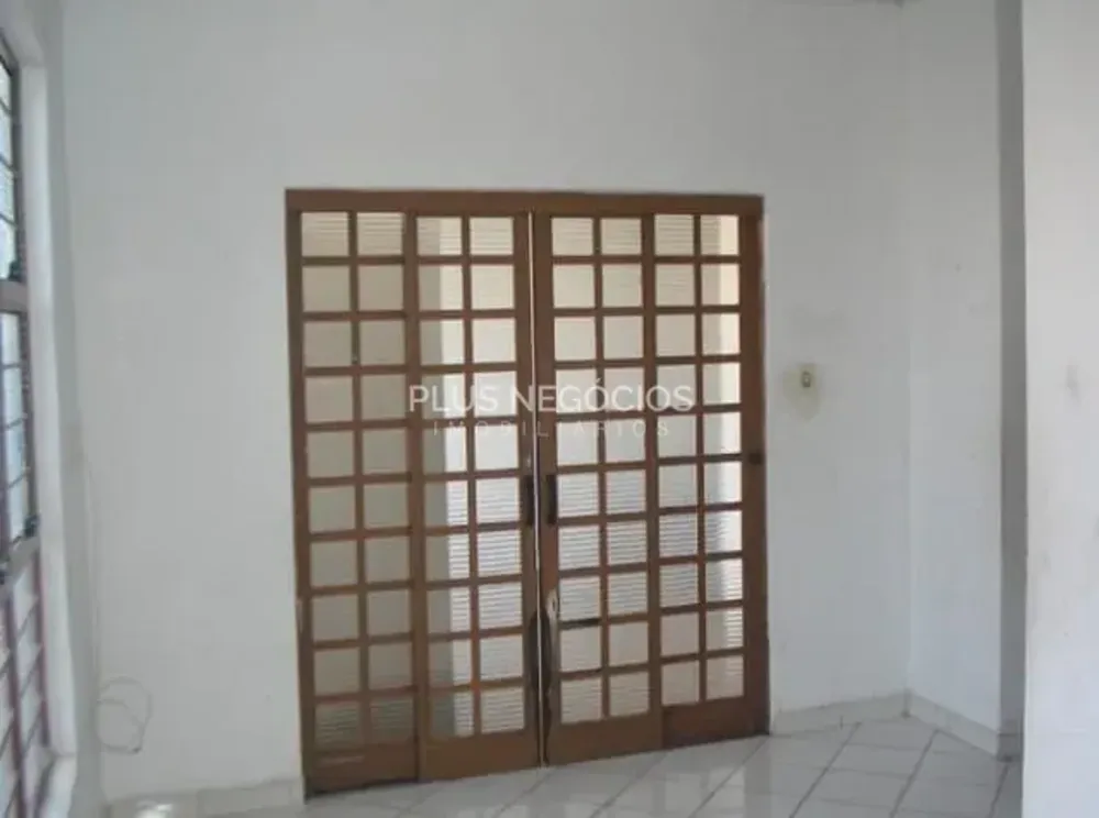 Casa, 2 quartos, 300 m² - Foto 2