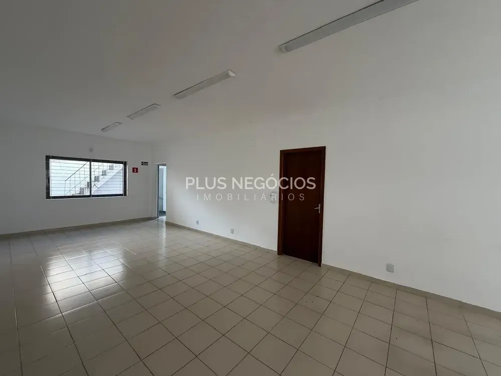 Casa, 1 quarto, 476 m² - Foto 1