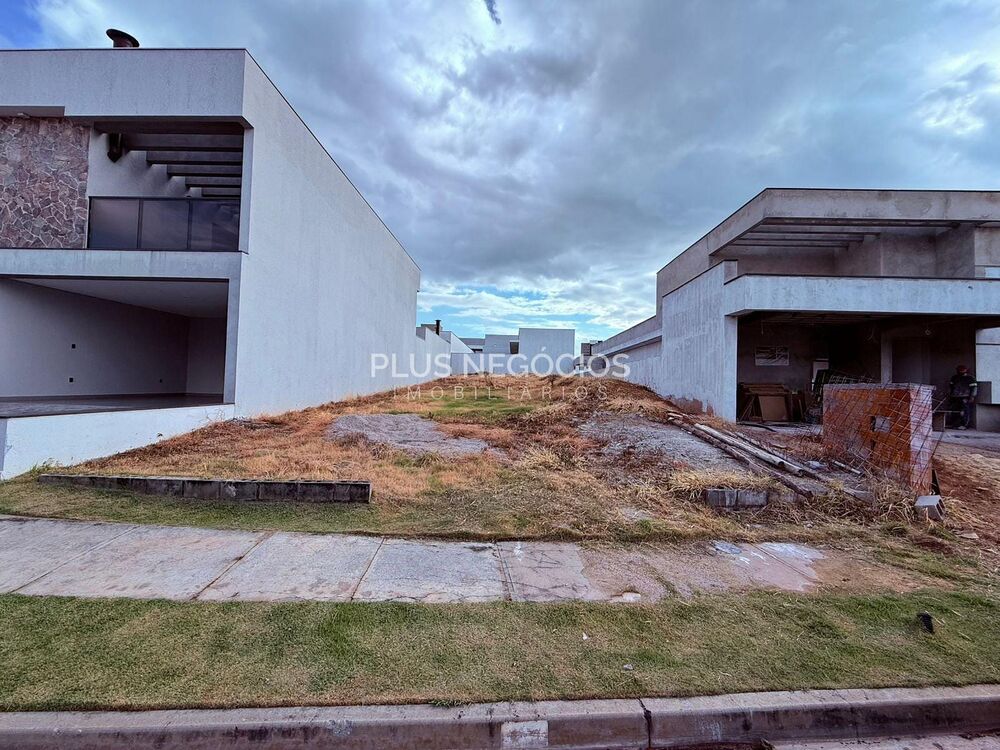 Terreno, 330 m² - Foto 1