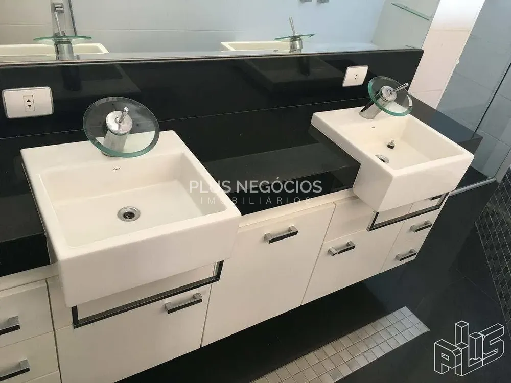 Sobrado, 3 quartos, 308 m² - Foto 5