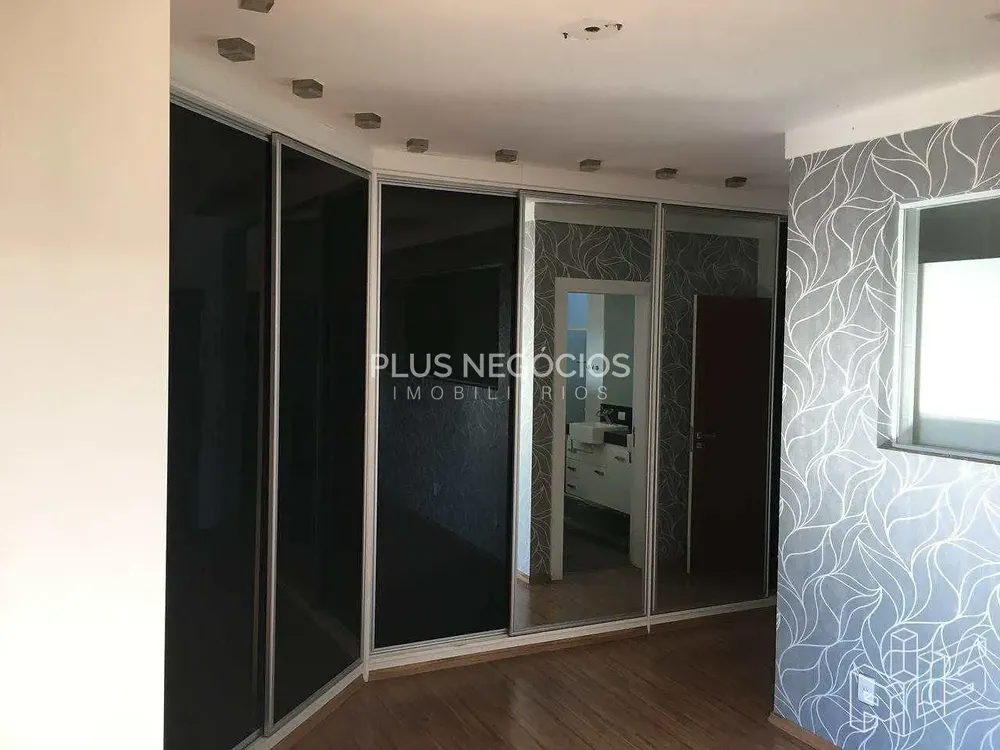 Sobrado, 3 quartos, 308 m² - Foto 4