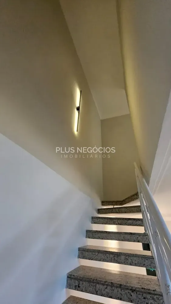 Casa, 3 quartos, 146 m² - Foto 2