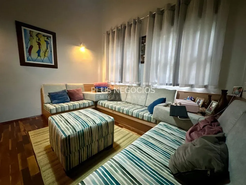 Chácara, 3 quartos, 2500 m² - Foto 2