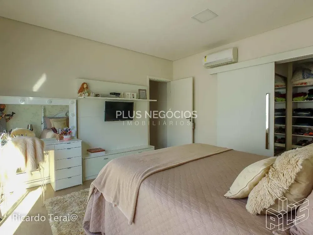 Casa, 3 quartos, 280 m² - Foto 10