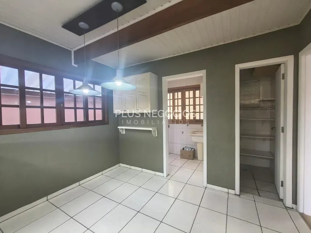 Casa, 3 quartos, 250 m² - Foto 3
