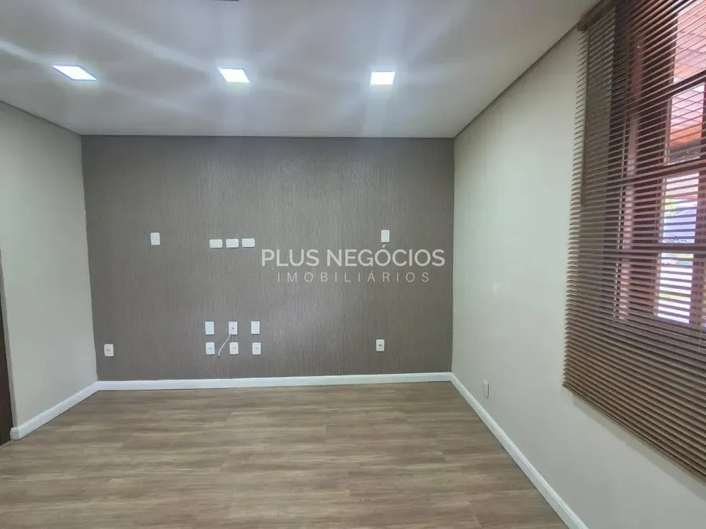 Casa, 3 quartos, 250 m² - Foto 6