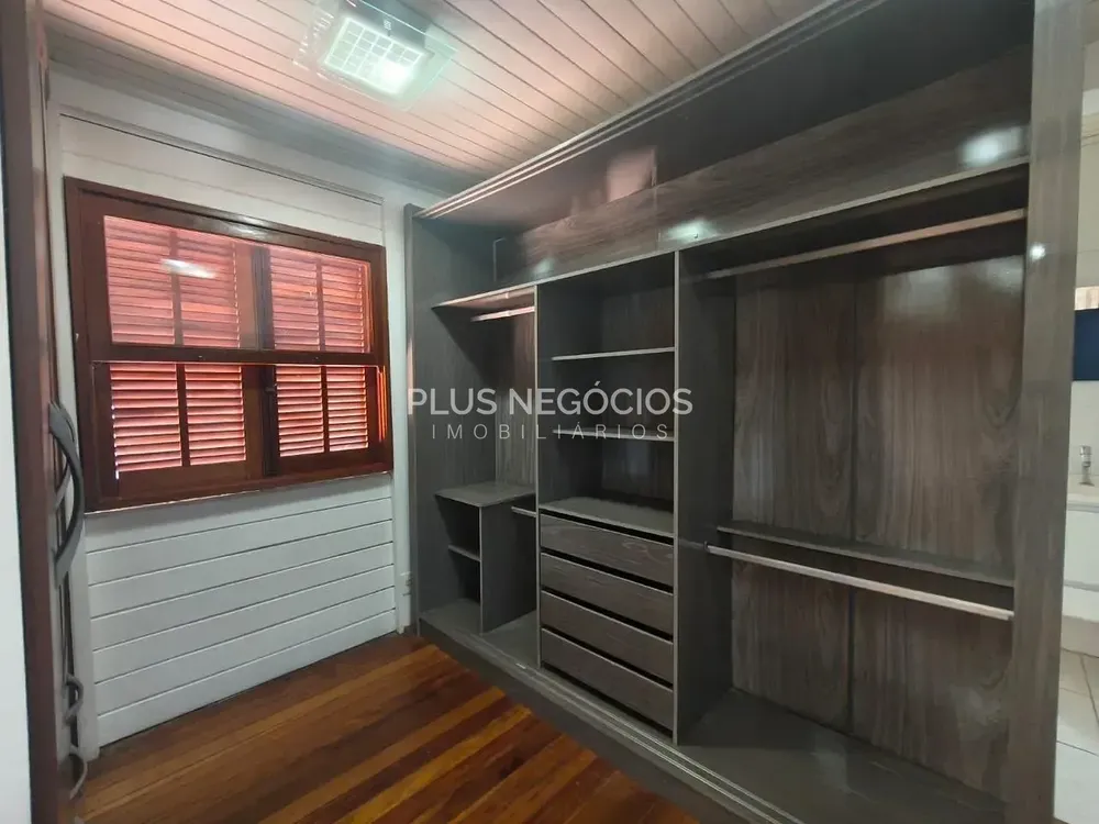 Casa, 3 quartos, 250 m² - Foto 5