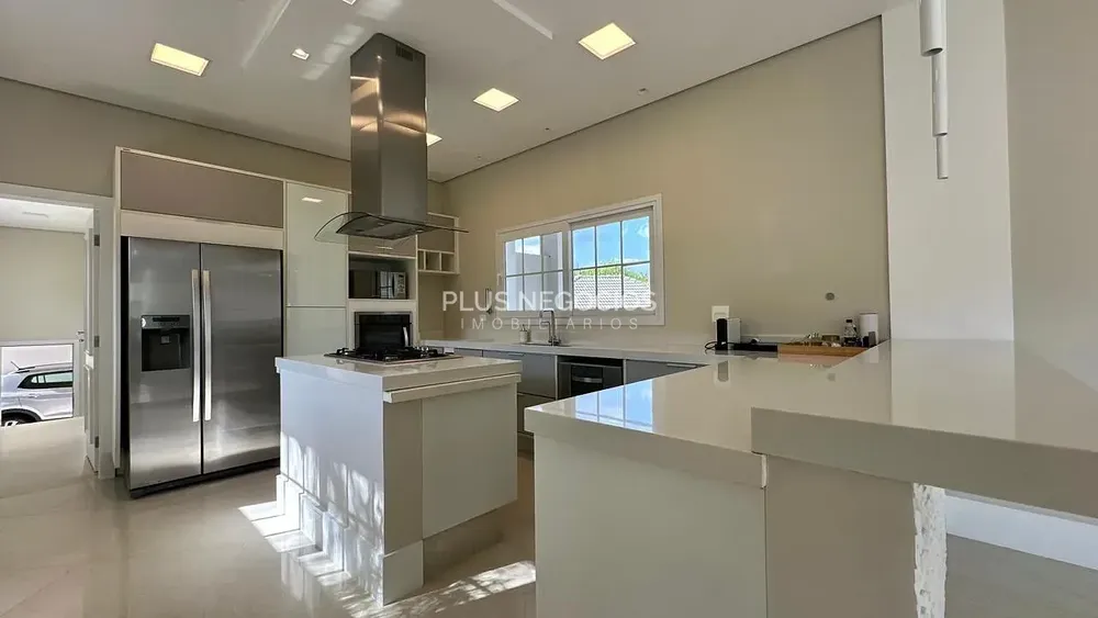 Casa, 3 quartos, 446 m² - Foto 1