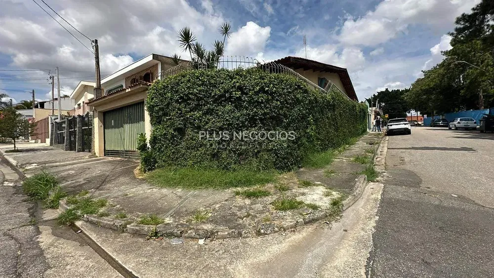 Casa, 3 quartos, 221 m² - Foto 12