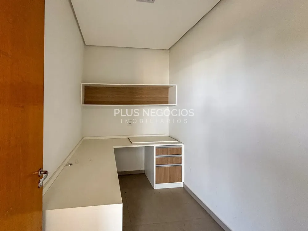Casa, 3 quartos, 200 m² - Foto 1
