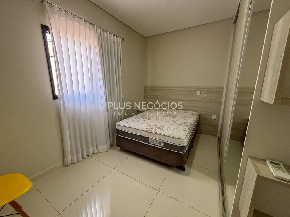 Casa, 3 quartos, 200 m² - Foto 4