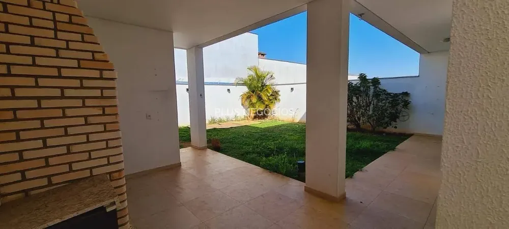 Casa, 3 quartos, 233 m² - Foto 3