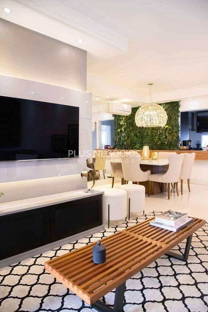 Apartamento à venda com 3 quartos, 113m² - Foto 2