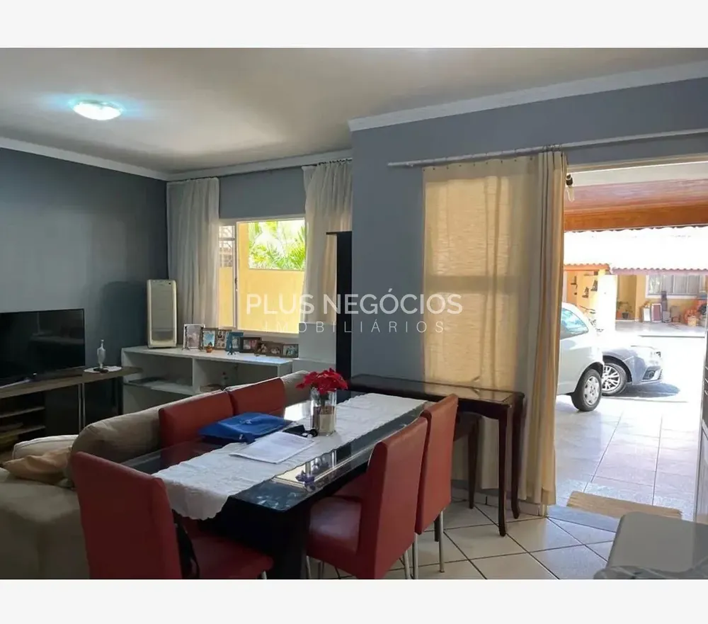 Casa, 3 quartos, 70 m² - Foto 2