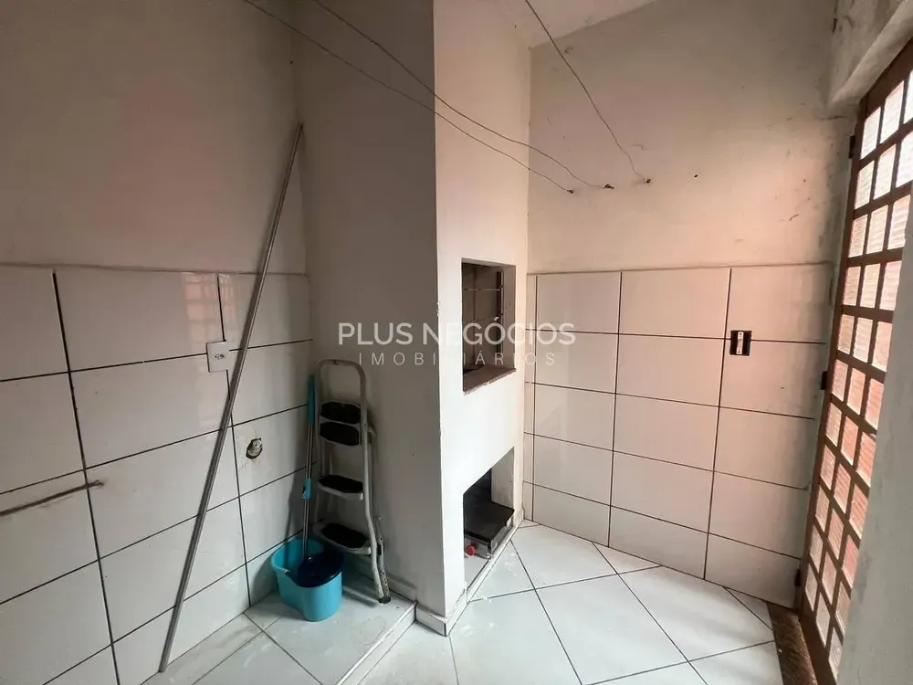 Casa, 6 quartos, 247 m² - Foto 8