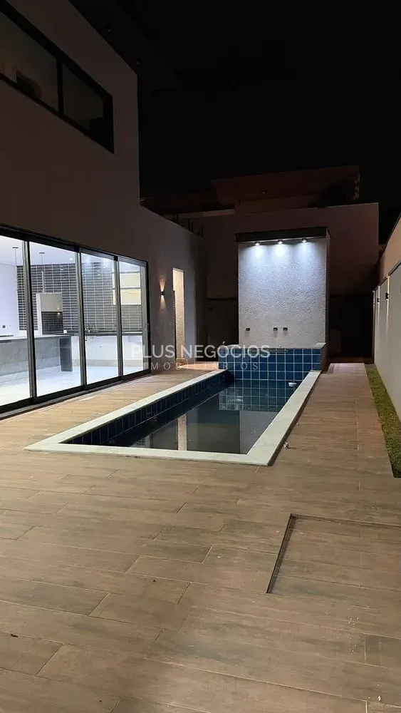 Casa, 4 quartos, 279 m² - Foto 2
