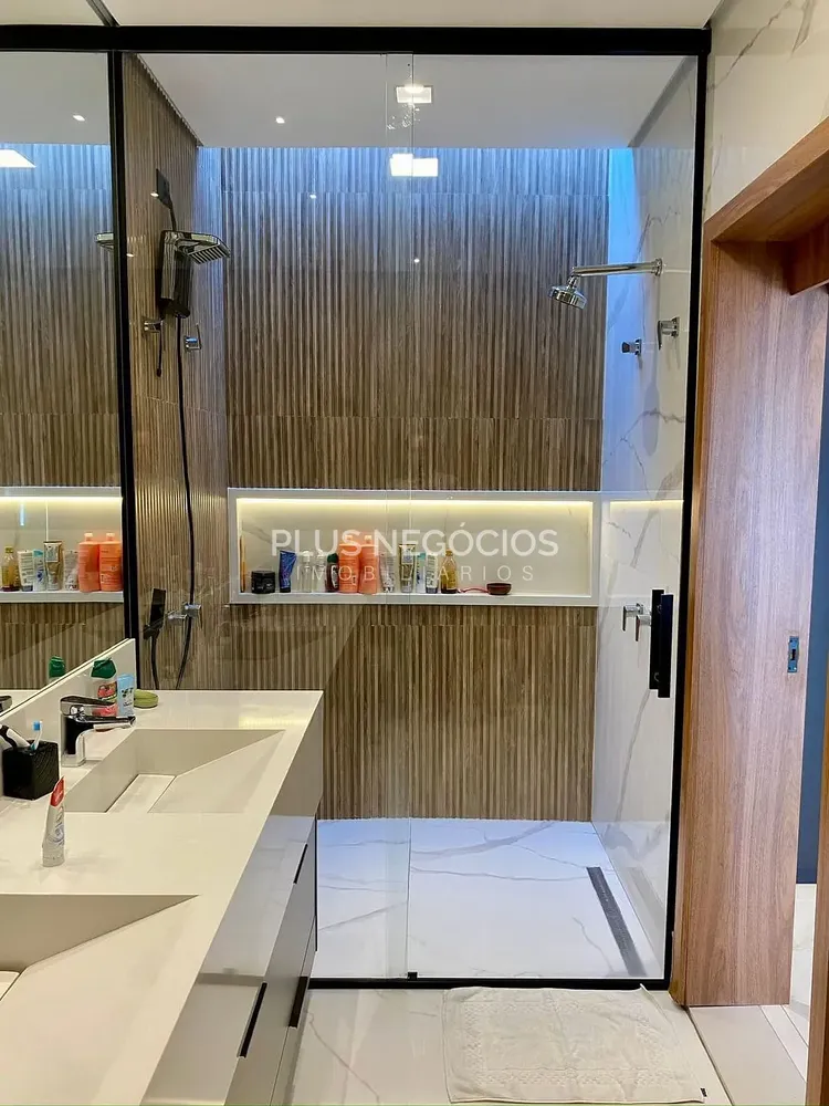 Casa, 3 quartos, 330 m² - Foto 3