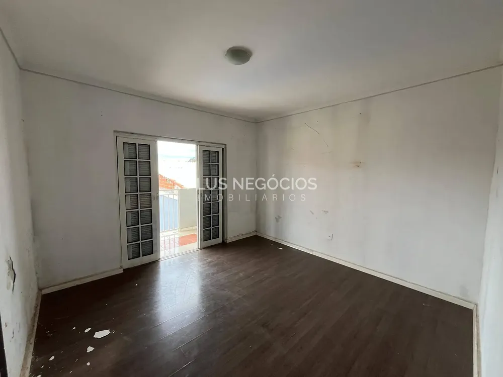 Casa, 4 quartos, 300 m² - Foto 8